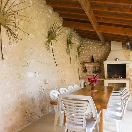 Sleeps 10 Pool *